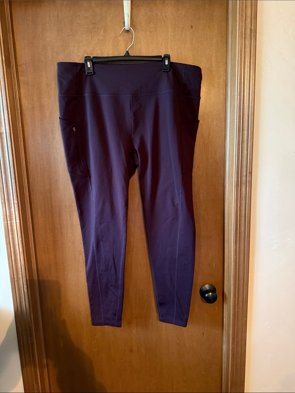 Eddie Bauer Deep Plum Leggings